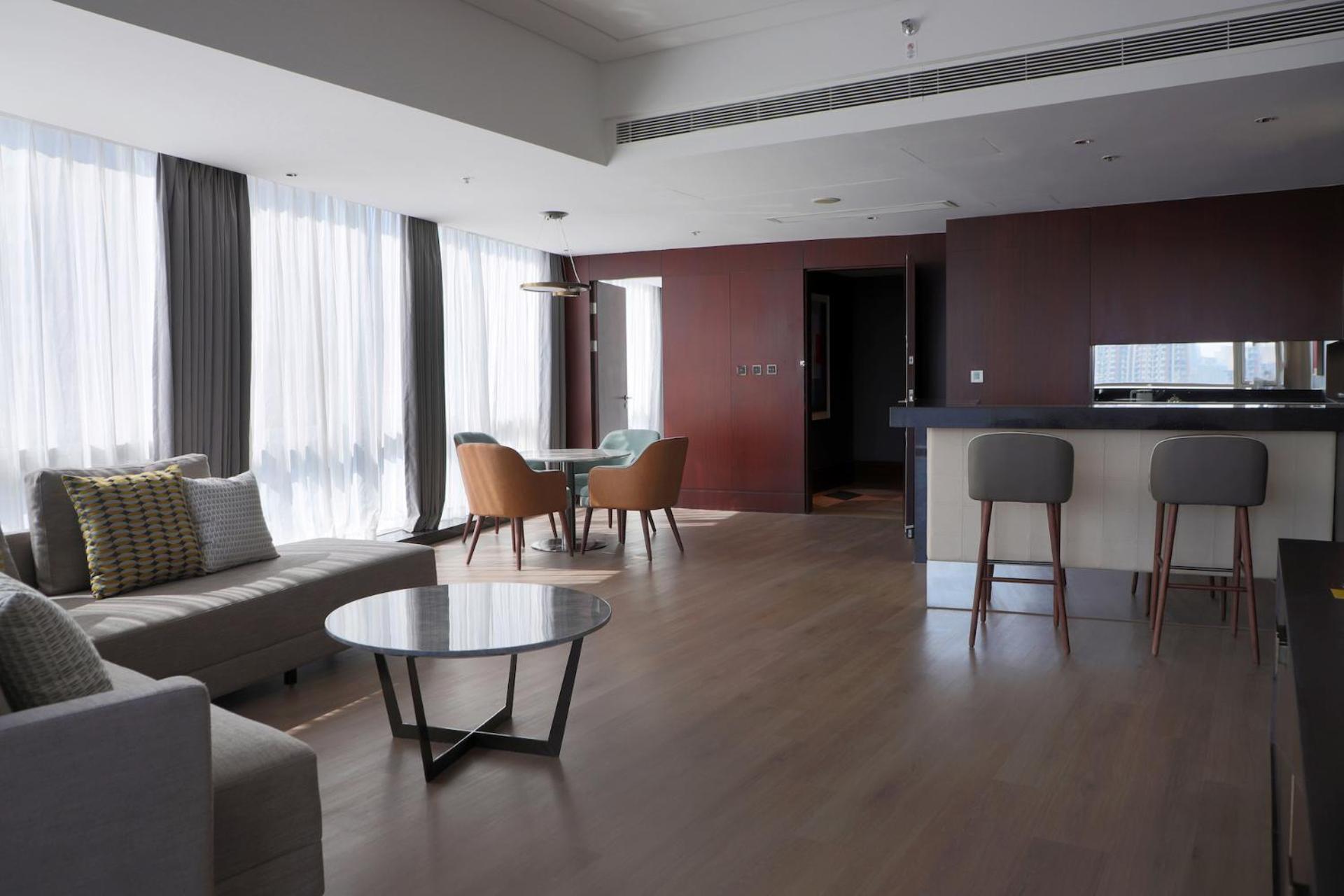 Renaissance Beijing Capital Hotel מראה חיצוני תמונה