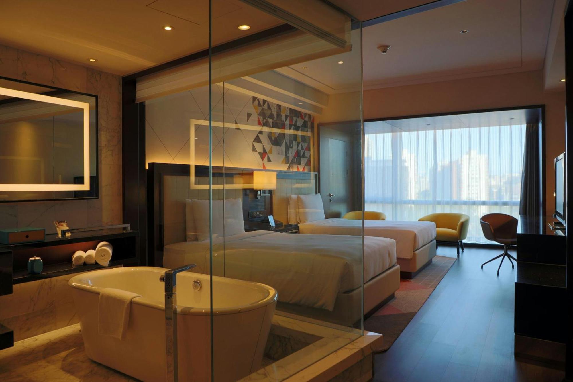 Renaissance Beijing Capital Hotel מראה חיצוני תמונה